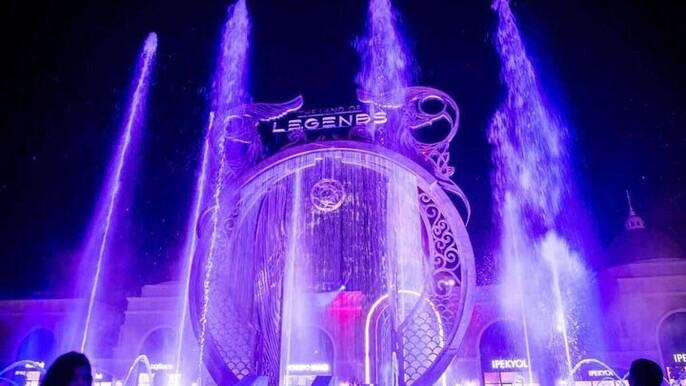 Exclusive Land of Legends Show with Transfers