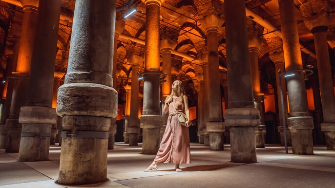Basilica Cistern Guided Walking Tour – Skip the Long Lines!