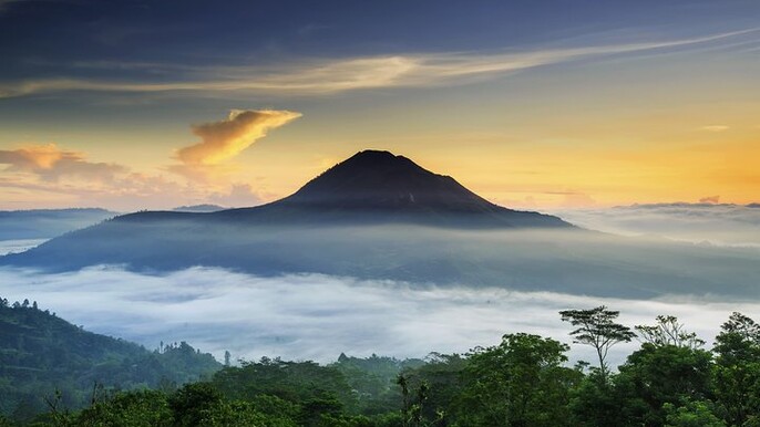 Bali Cycle Tour of Mount Batur & Hot Springs – Full Day
