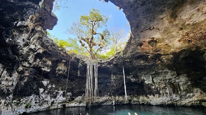 4 Santa Barbara Cenotes with Lunch from Merida Private