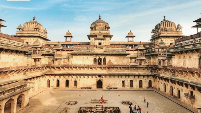 4-Day Khajuraho, Orchha & Jhansi Heritage Tour from Delhi by Train