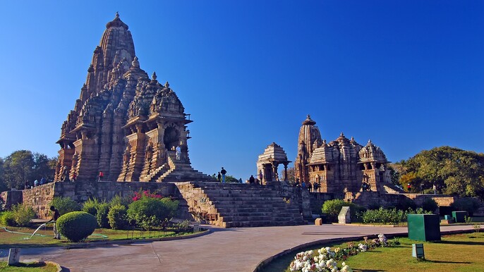 Same Day Trip of Khajuraho Temple from Delhi with Flight Tickets.