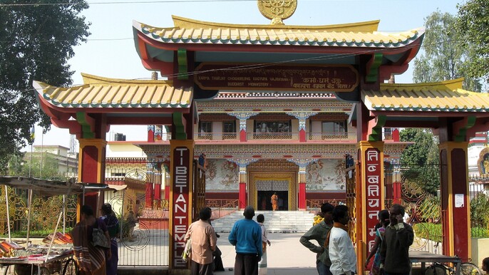A Day Trip of Bodhgaya From Varanasi.