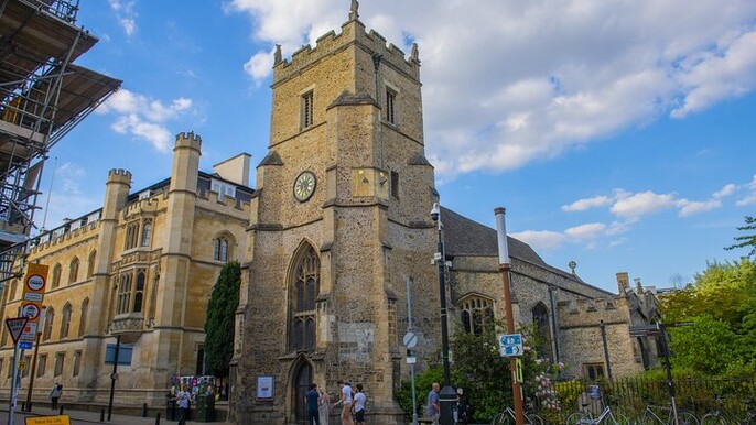 Cambridge's Ghosts GPS Self Guided Audio Walking Tour w/EMFReader