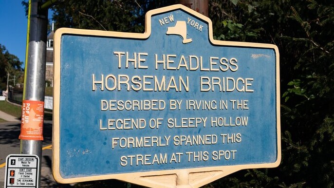 Sleepy Hollows Ghosts Self Guided Audio Walking Tour w/EMF Reader