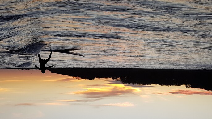 Ocean Flow: Tailored Surf Instruction