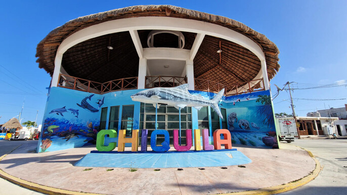 Airport Transfer Cancun Airport to Chiquilá