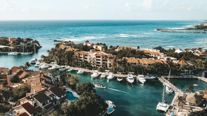 Airport Transfer Cancun Airport to Puerto Aventuras