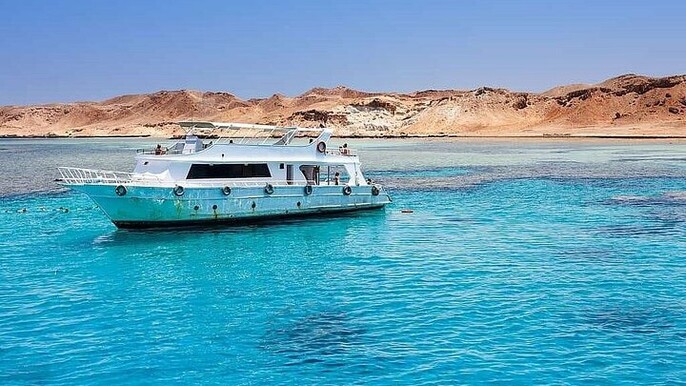Tiran Island Yacht Excursion from Sharm El Sheikh