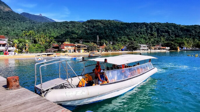 From Ilha Grande (Abraão): Private Transfer to Paraty
