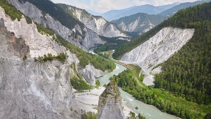 Switzerland in 2 days: Matterhorn, Glacier Express, Lucerne City