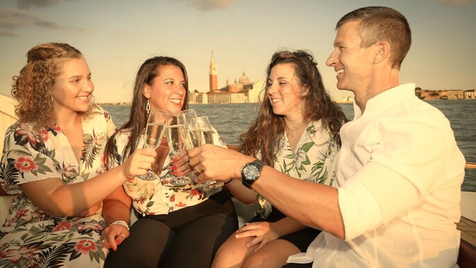 Private Cruise: Sunset Cocktail on Venice Lagoon