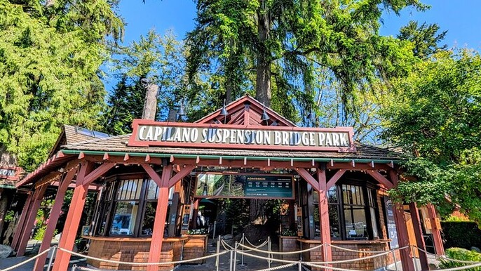 Capilano Bridge+Granville Isl+ Capilano Hatchery+Lynn Canyon Tour