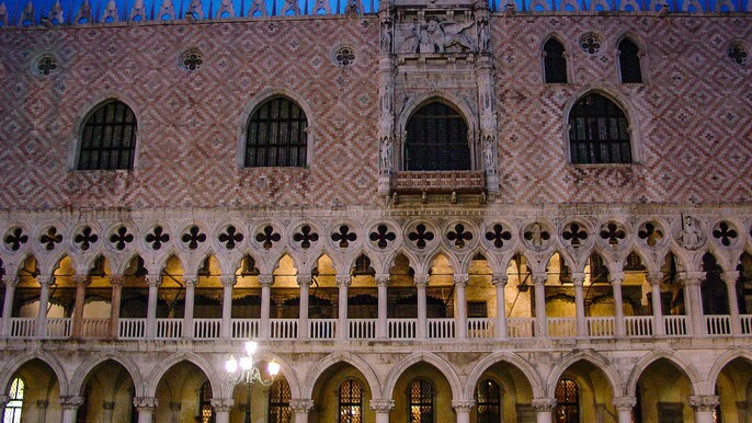Private Cruise: Venetian Nightfall