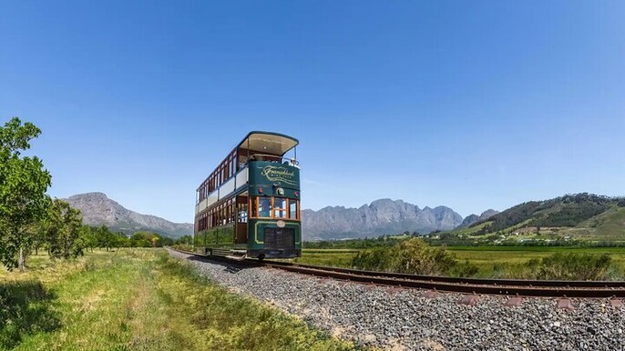 Top Cape Winelands Tour – Stellenbosch & Franschhoek Wine Tram