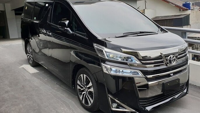 Airport Transfer: Bangkok to Bangkok Airport BKK by Luxury Van
