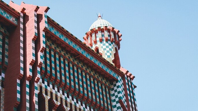 Gracia Catalan Culture and Cuisine Small Group Tour