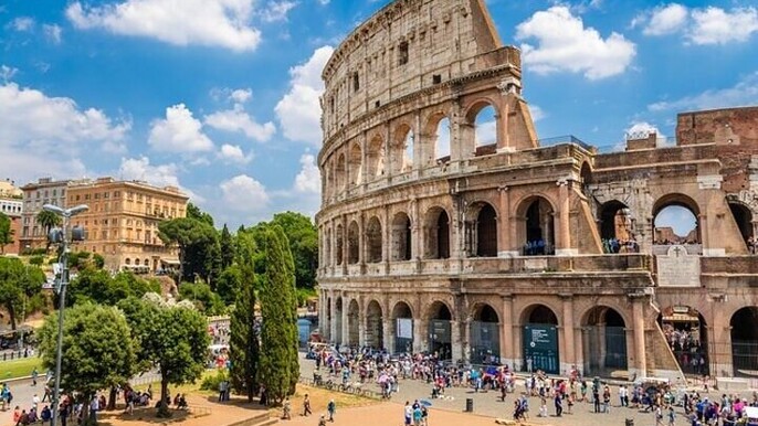 Guided Tour of Colosseum, Roman Forum & Palatine Hill