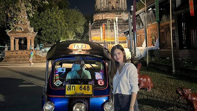 Chiang Mai Temples and Market Tuk-Tuk Evening Night Tour