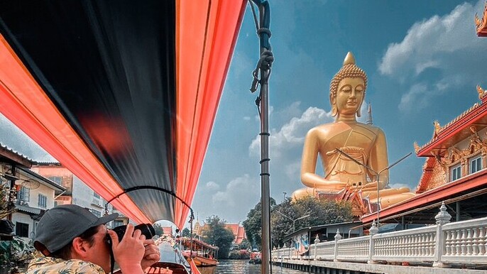 Private Grand Palace & Long-tail boat tour in Bangkok